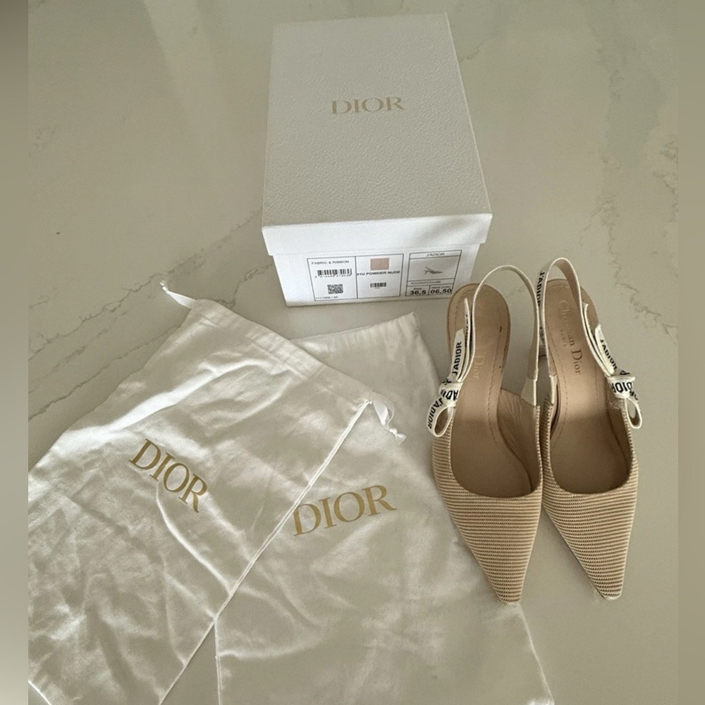 J'aDior Beige Slingback fabric Pumps. 36.5 heel 6.50 cm.  Great Condition w/box
